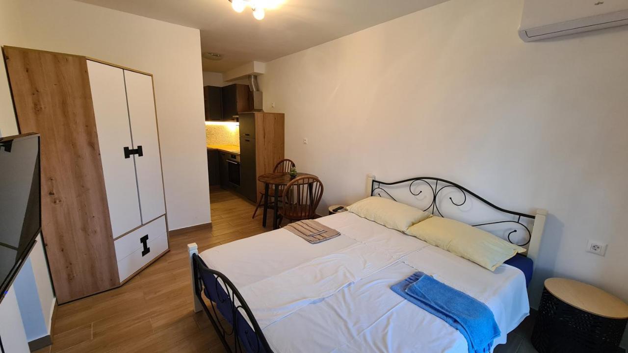 Mila Holiday Apartments Porec Ngoại thất bức ảnh